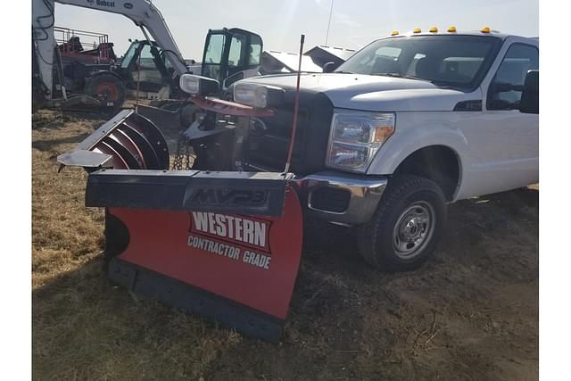 Image of Ford F-350 equipment image 1