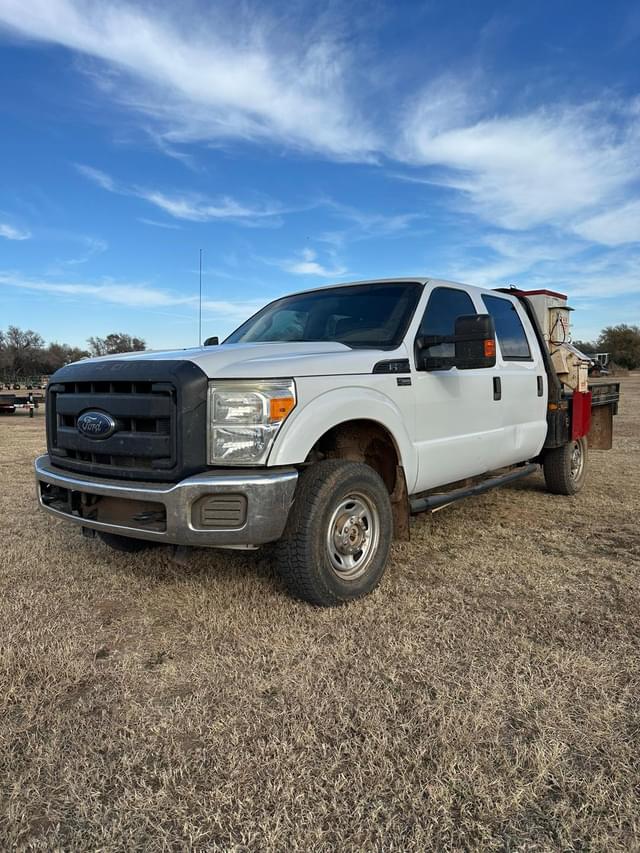 Image of Ford F-250 equipment image 2