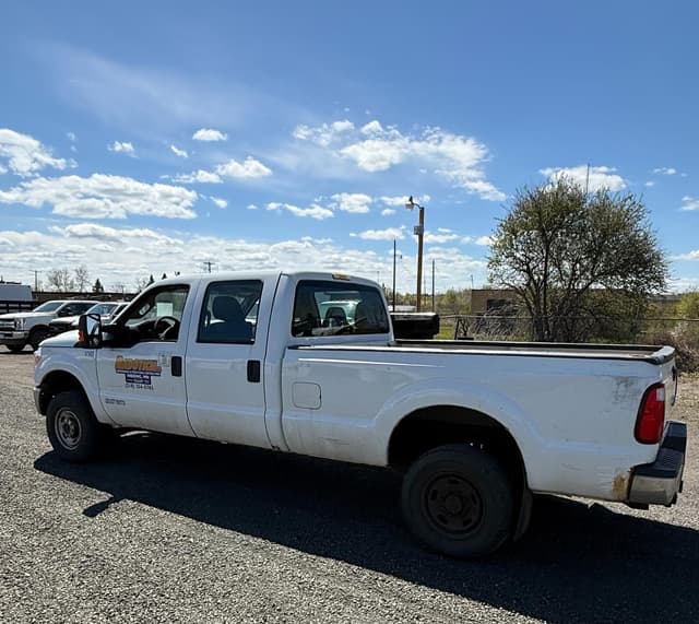 Image of Ford F-250 equipment image 3