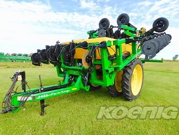 2014 Farm King 2460 Equipment Image0