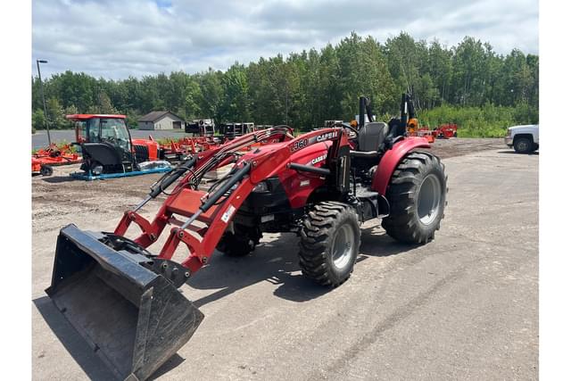 Image of Case IH Farmall 50C equipment image 4