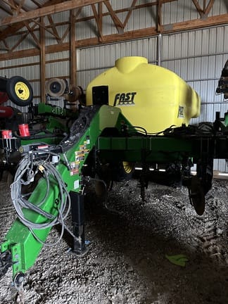 Main image Fast 8224