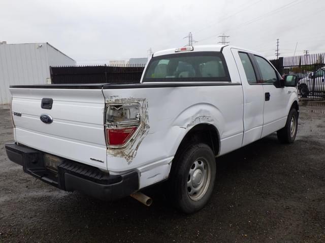 Image of Ford F-150 equipment image 2
