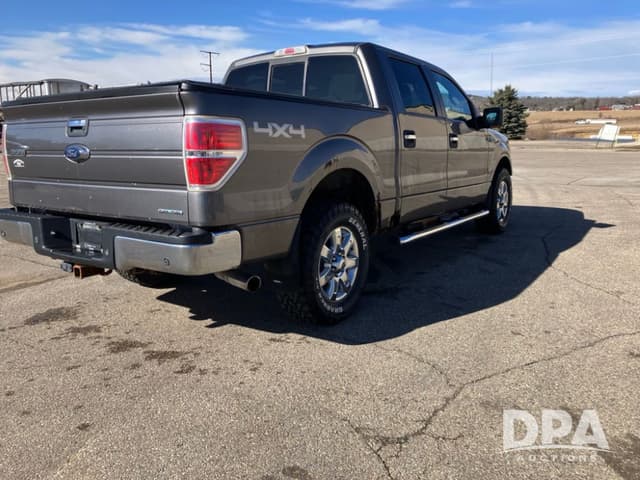 Image of Ford F-150 equipment image 4