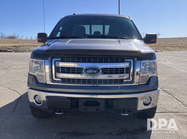 Image of Ford F-150 equipment image 1