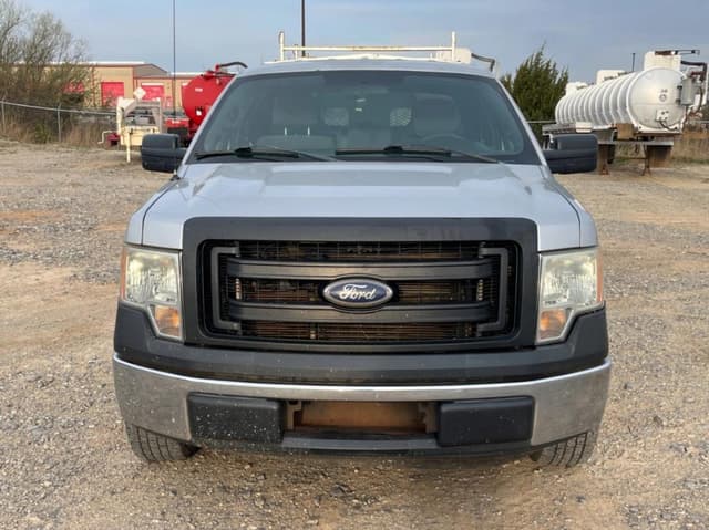 Image of Ford F-150 equipment image 2