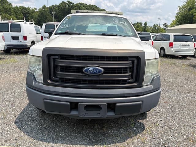 Image of Ford F-150 equipment image 2