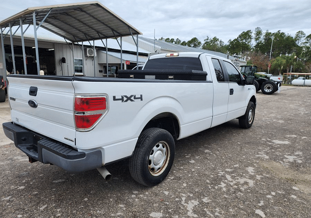 Image of Ford F-150 equipment image 4