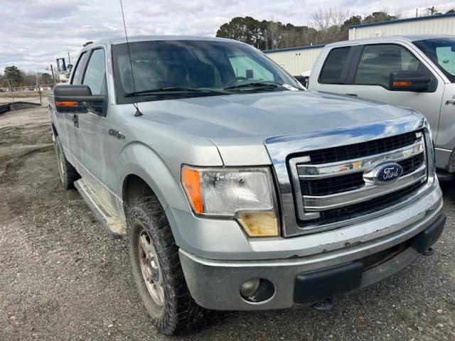 Image of Ford F-150 equipment image 2