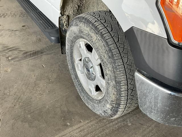 Thumbnail image Ford F-150 23