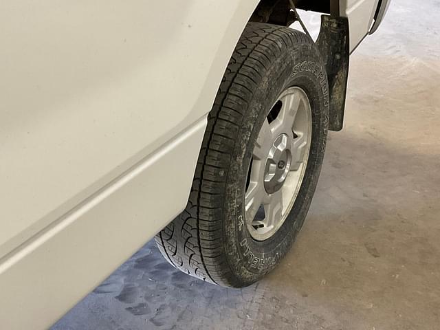 Thumbnail image Ford F-150 25