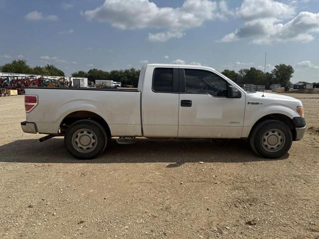 Image of Ford F-150 equipment image 4