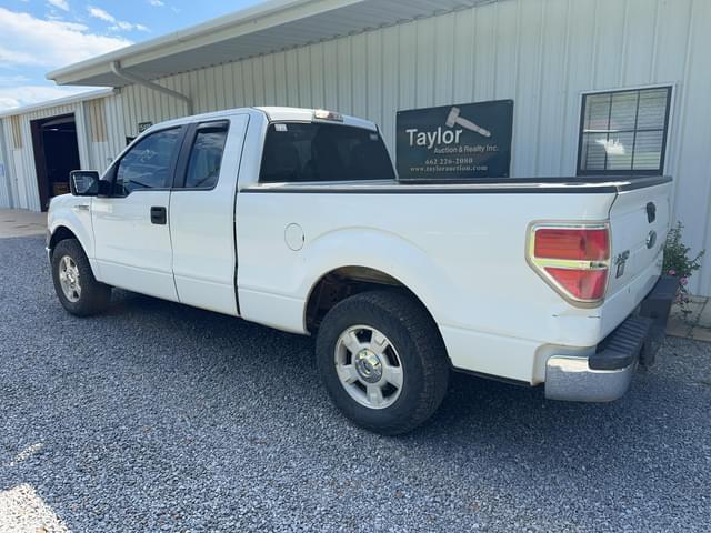 Image of Ford F-150 equipment image 2
