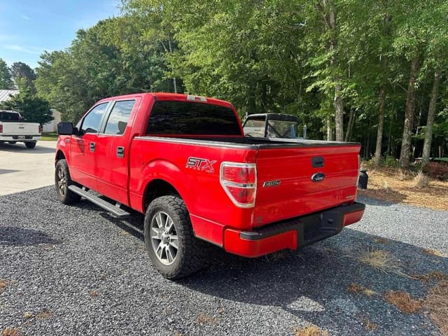 Image of Ford F-150 equipment image 2