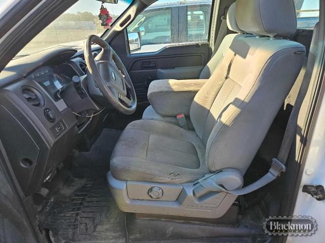 Image of Ford F-150 equipment image 4