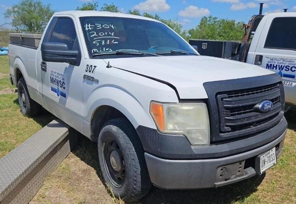 2014 Ford F-150 Equipment Image0