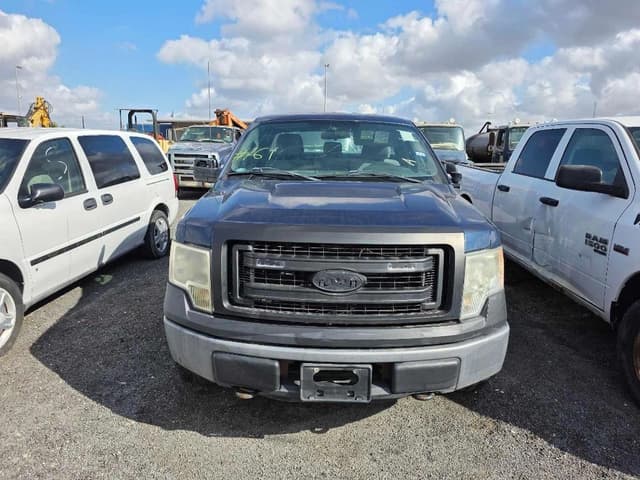 Image of Ford F-150 equipment image 2