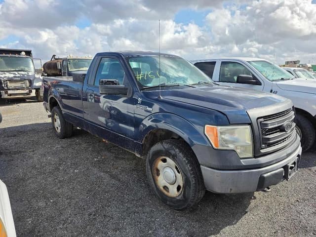 Image of Ford F-150 equipment image 1