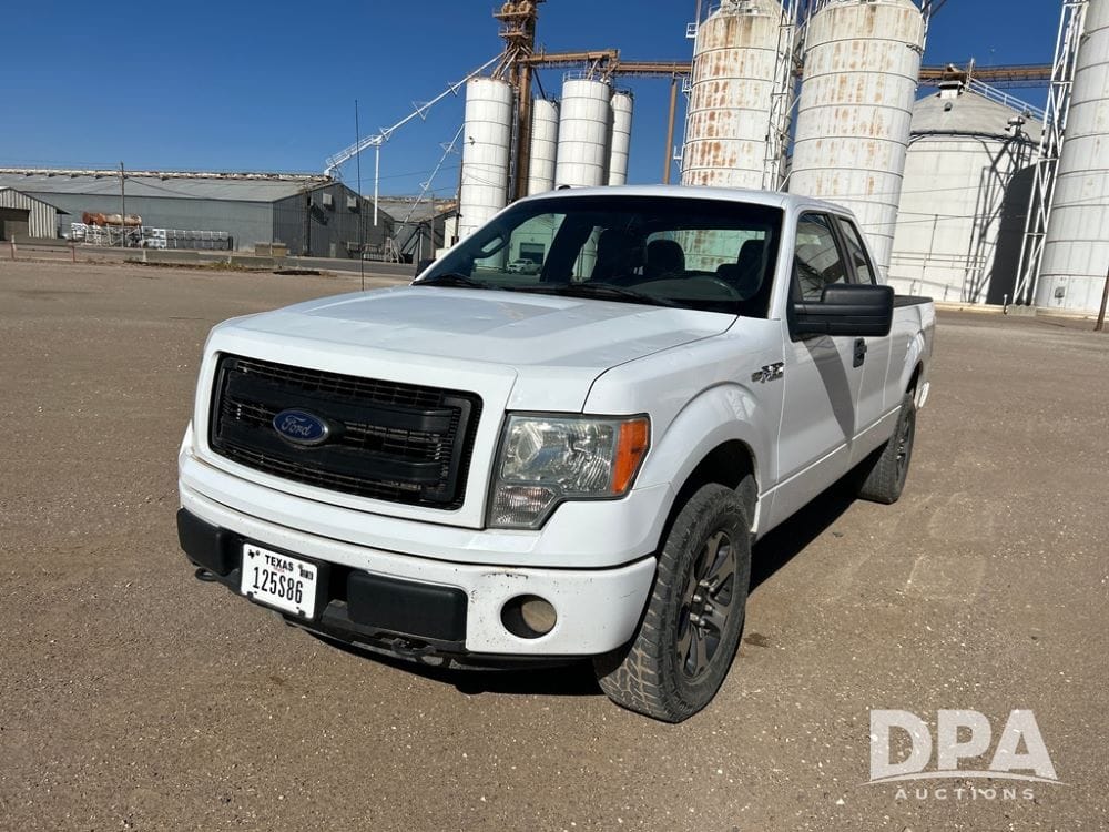 2014 Ford F-150 Equipment Image0