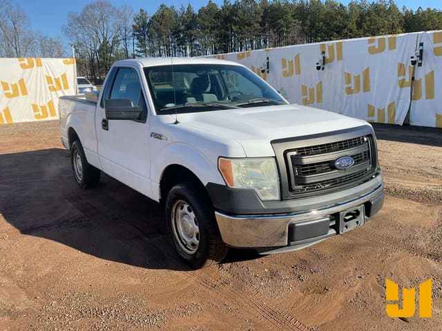 Image of Ford F-150 equipment image 2