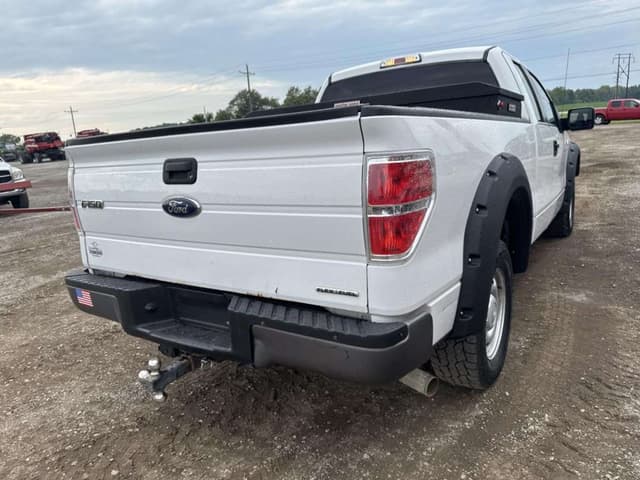 Image of Ford F-150 equipment image 2