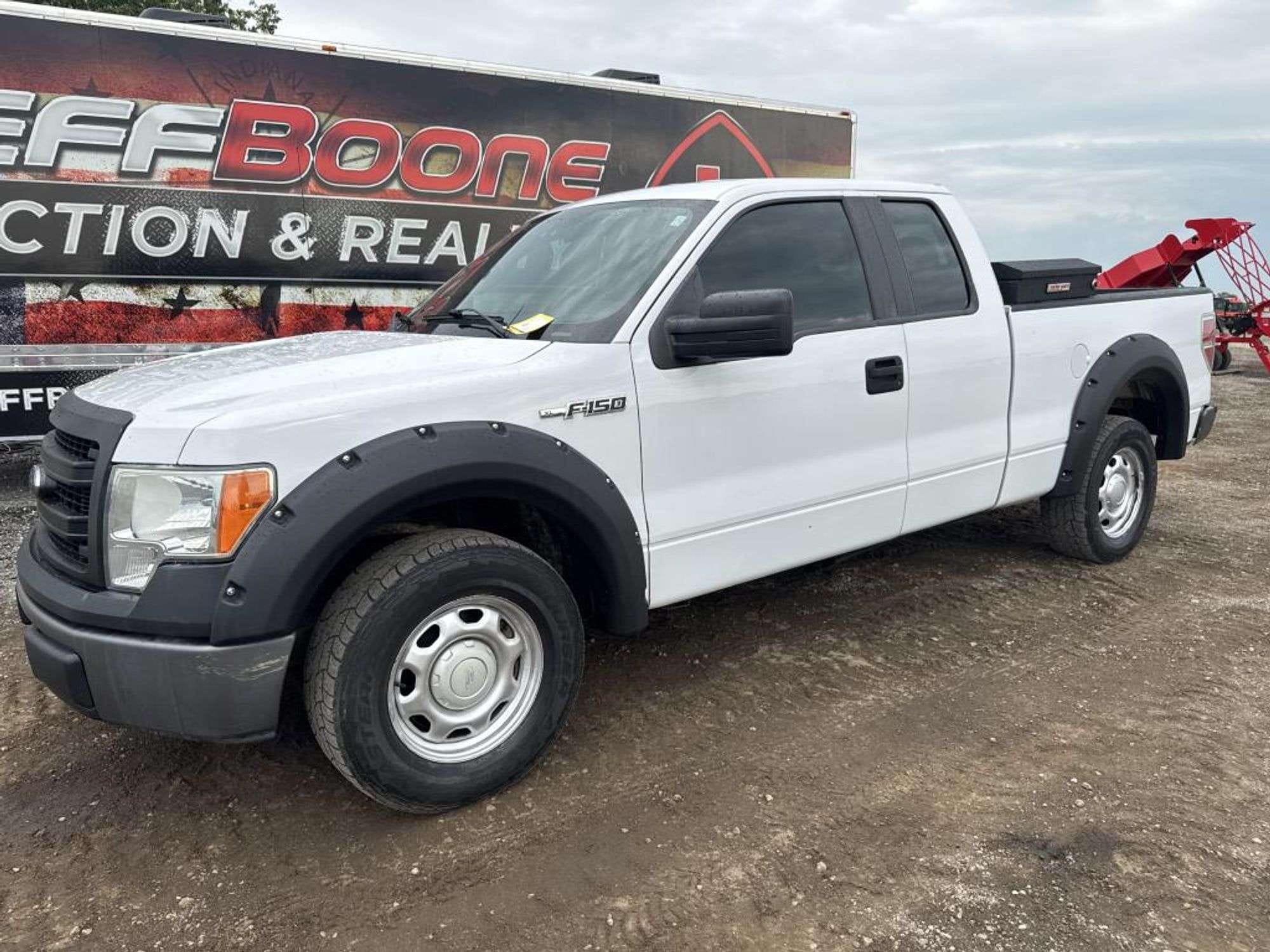 2014 Ford F-150 Equipment Image0