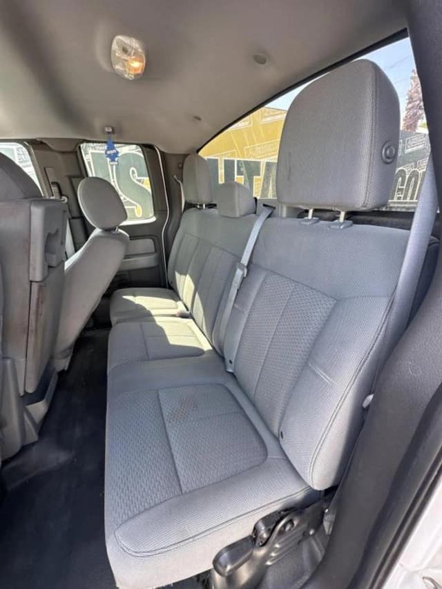 Image of Ford F-150 equipment image 4