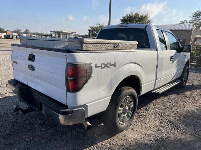 Image of Ford F-150 equipment image 2