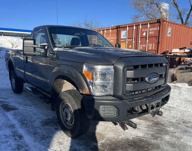Image of Ford F-250 equipment image 4