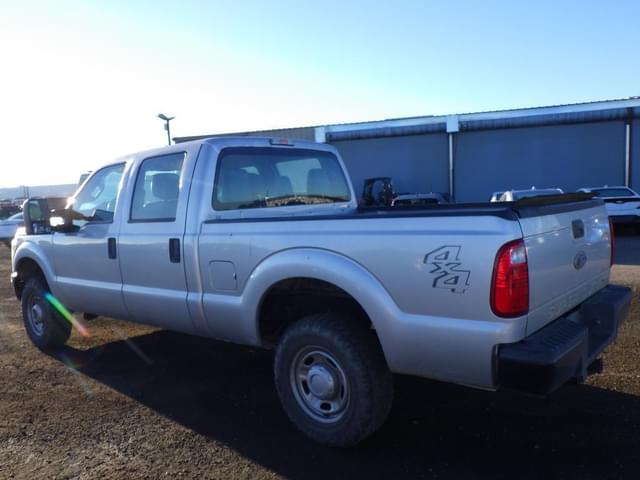 Image of Ford F-250 equipment image 3