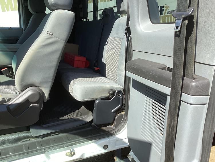 Main image Ford F-250 13