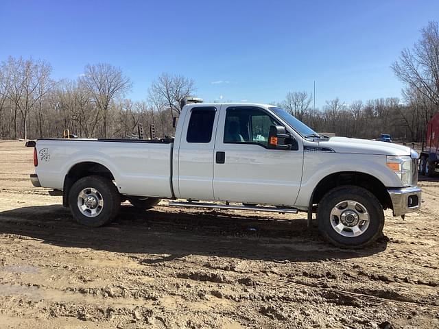Thumbnail image Ford F-250 4