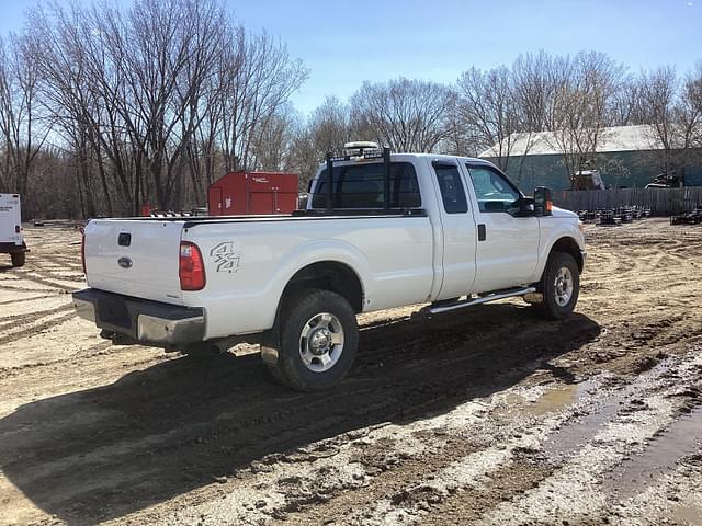 Thumbnail image Ford F-250 5
