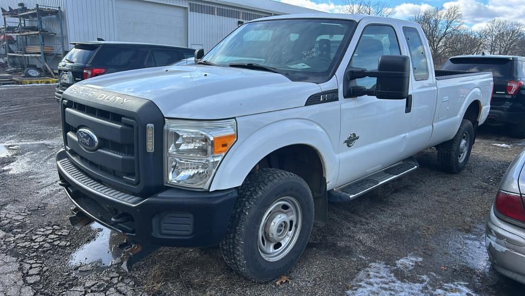 Image of Ford F-250 Primary image