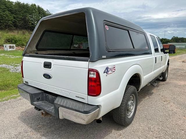 Image of Ford F-250 equipment image 4