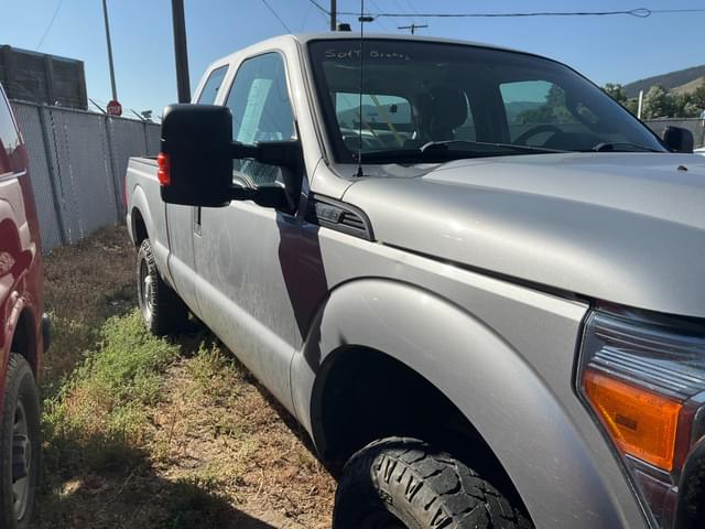 Image of Ford F-250 equipment image 2