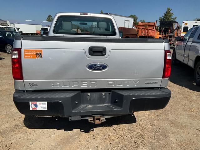 Image of Ford F-250 equipment image 4