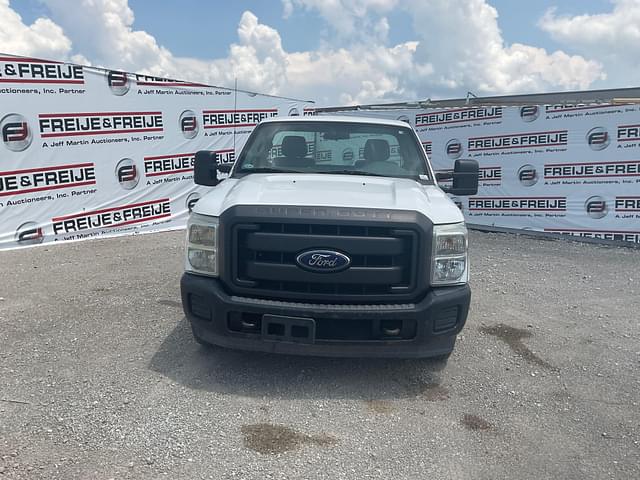 Image of Ford F-250 equipment image 1