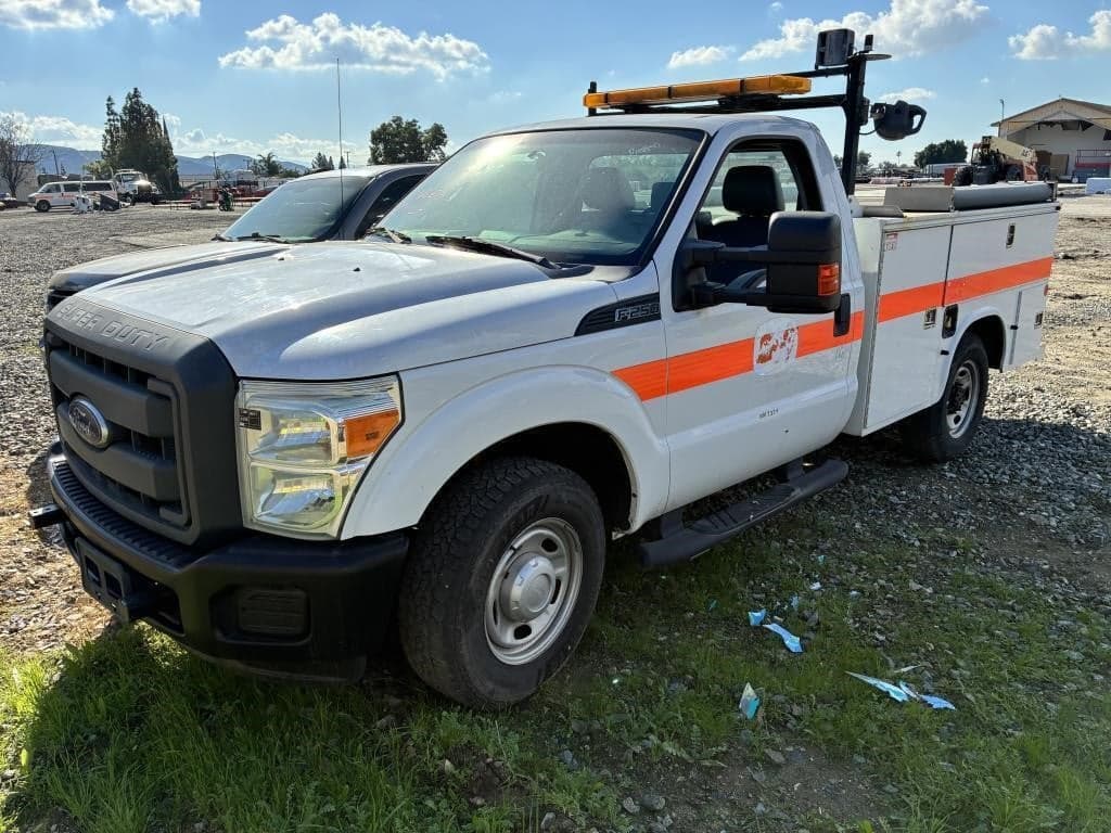 Image of Ford F-250 Primary image