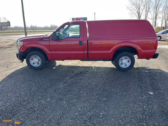 Image of Ford F-250 equipment image 1