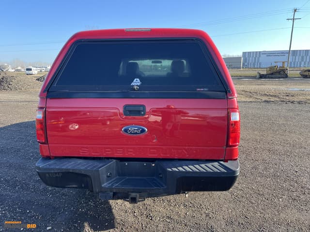 Image of Ford F-250 equipment image 3