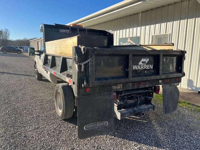 Image of Ford F-350 equipment image 3