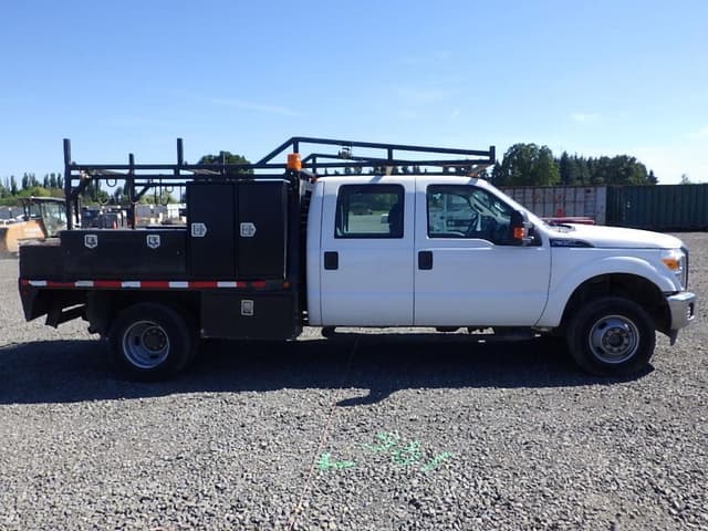 Image of Ford F-350 equipment image 3