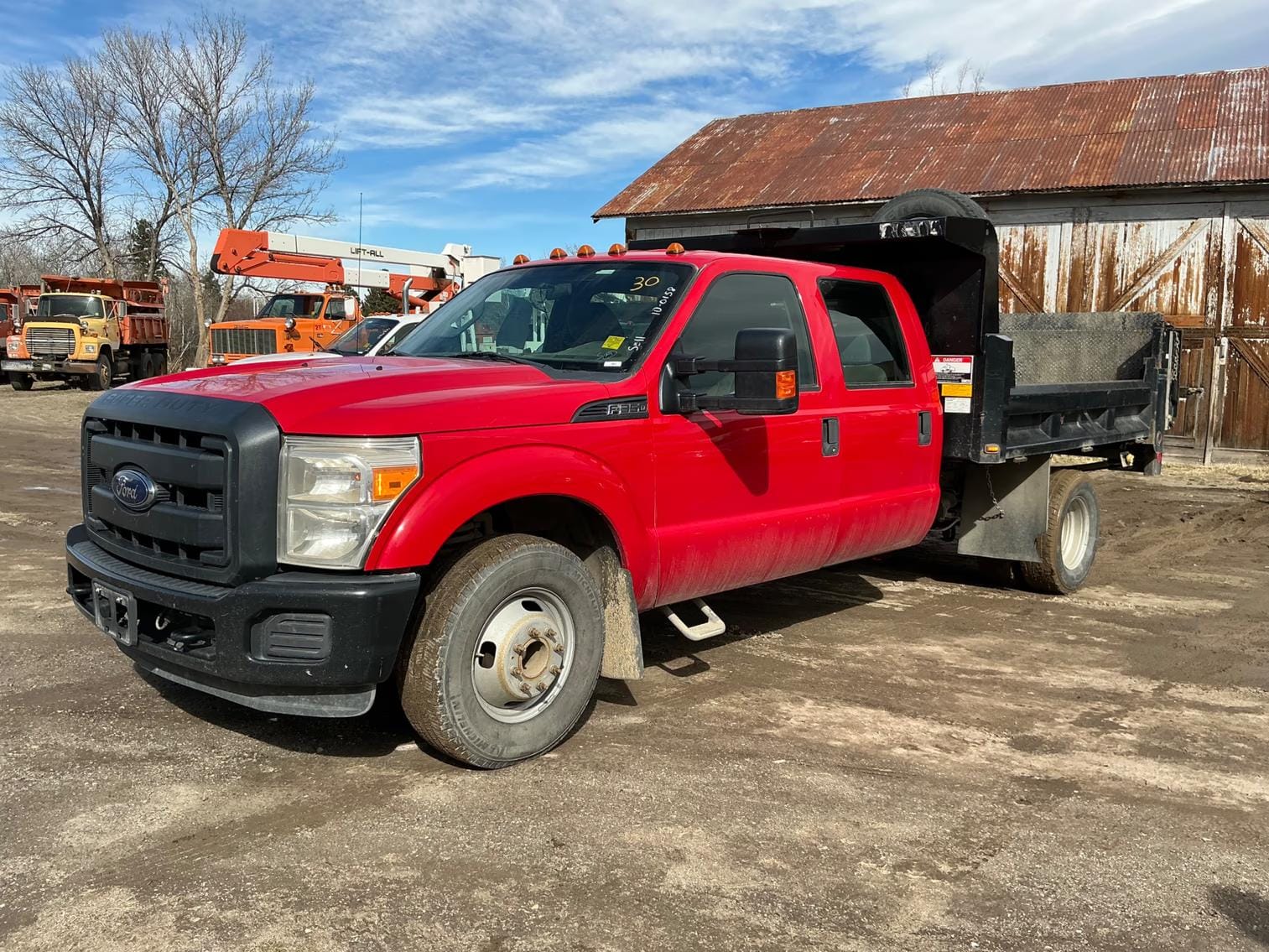 2014 Ford F-350 Equipment Image0