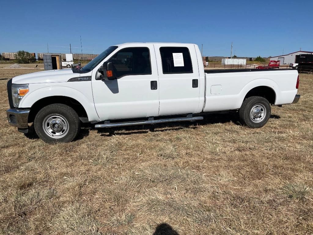 2014 Ford F-350 Equipment Image0