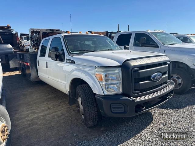 Image of Ford F-350 equipment image 1