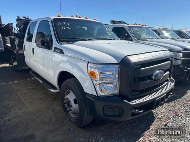 Image of Ford F-350 equipment image 1