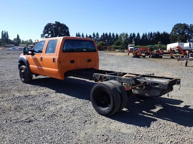 Image of Ford F-450 equipment image 4