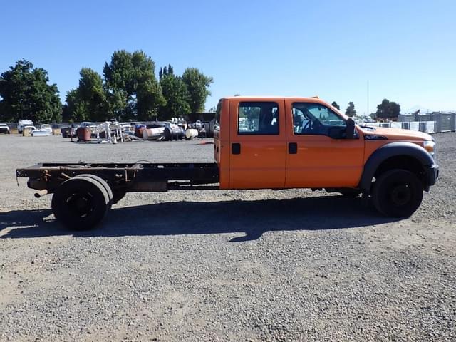 Image of Ford F-450 equipment image 2