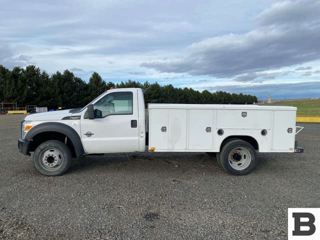 Image of Ford F-450 equipment image 1